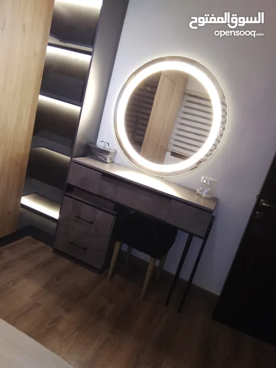 نجار متنقل تفصيل وصيانة جميع انواع الأثاث فك تركيب غرف نوم بأفضل الأسعار