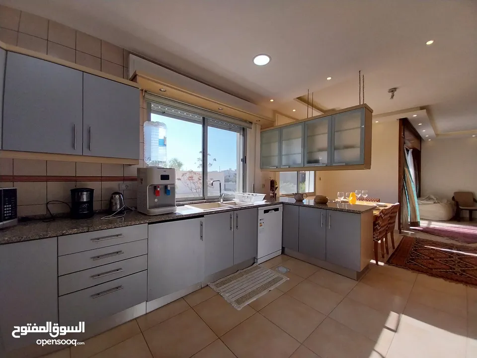 شقة للايجار في عبدون  ( Property 35914 )-174882246