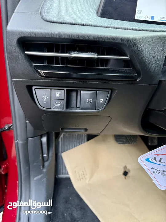 كيا EV 6 2022 فل وجمرك جديد ماشيه 30 الف بسعر مغري كاش واقساط بدفعه 3000 دينار