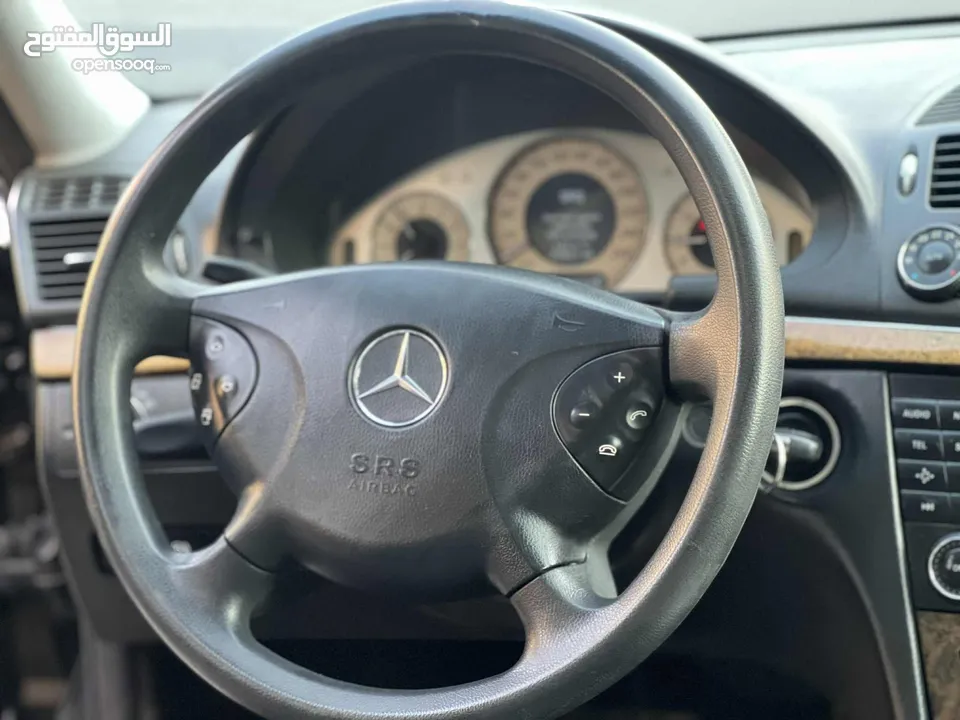 مرسيدس e200 موديل 2006 بحالة الوكالة فل اضافات افنتجارد لون اسود بالصلاة ع النبي ما شاء الله
