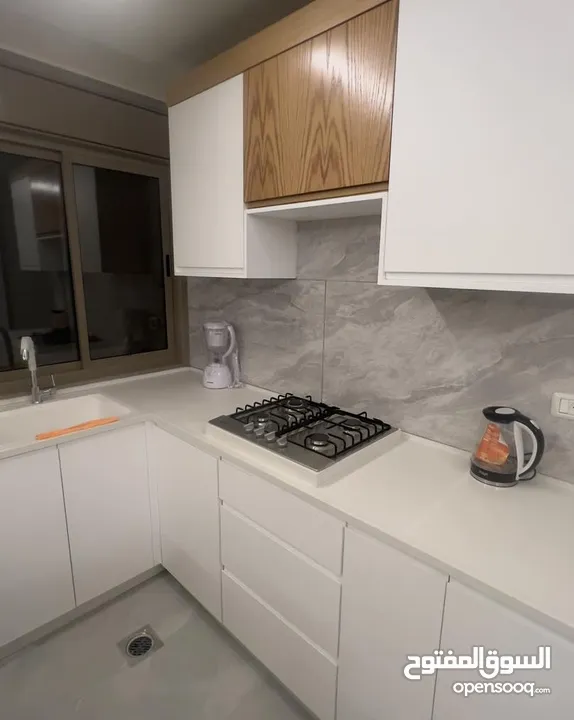 شقة مفروشة سوبر ديلوكس - رام الله عين منجد