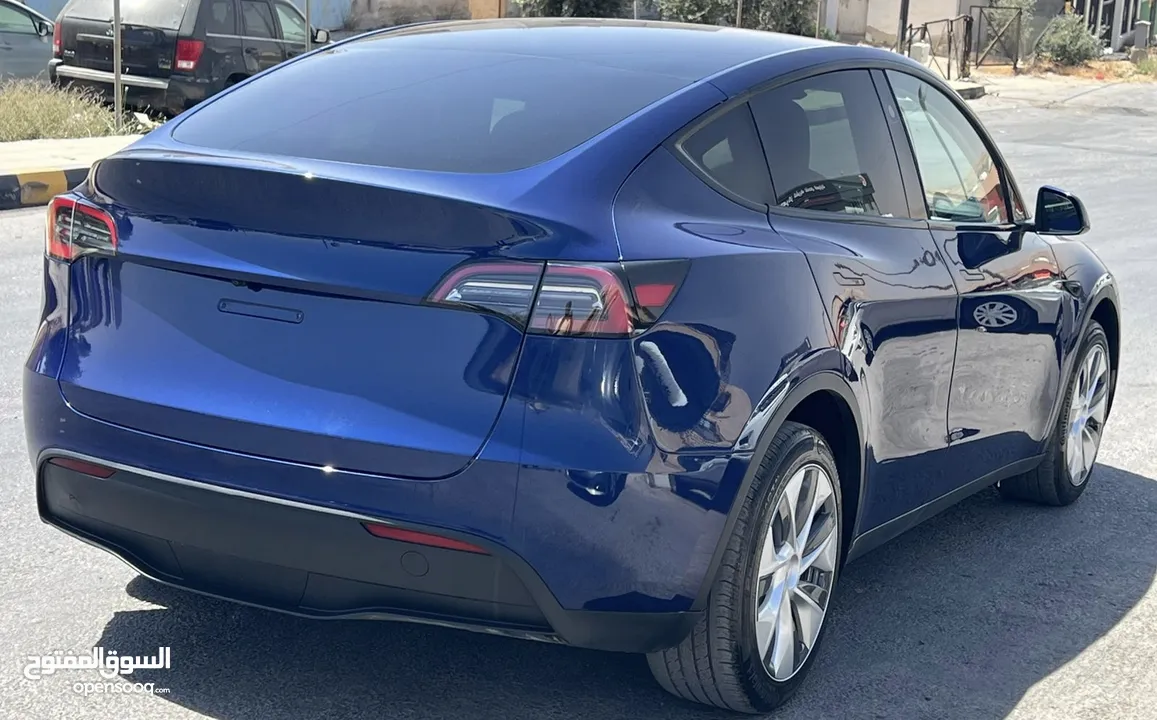 Tesla Model Y 2023 Dual Motor Long Range