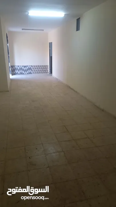 مخازن للايجار