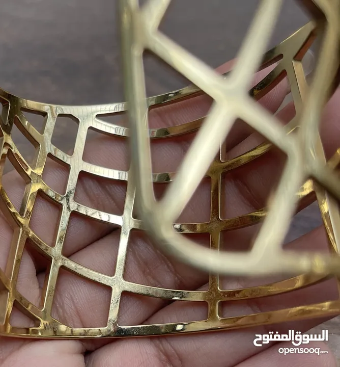 اسوارة CK ذهبي اللون مطلي اصلية