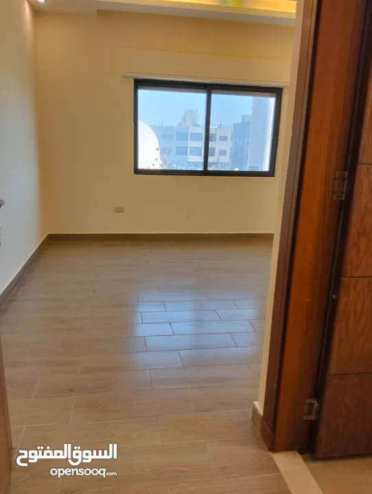 شقة جديدة لم تسكن للبيع اعلان رقم (SL1862)