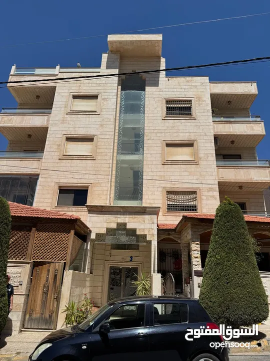 Modern 3-Bedroom Apartment  150 sqm  Master Suite, 3 Baths  Prime Location Near Amenities