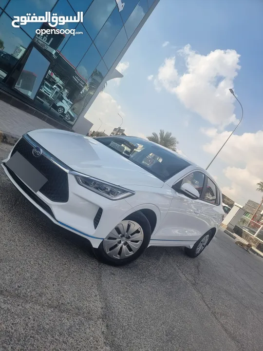 بي واي دي e2 2020