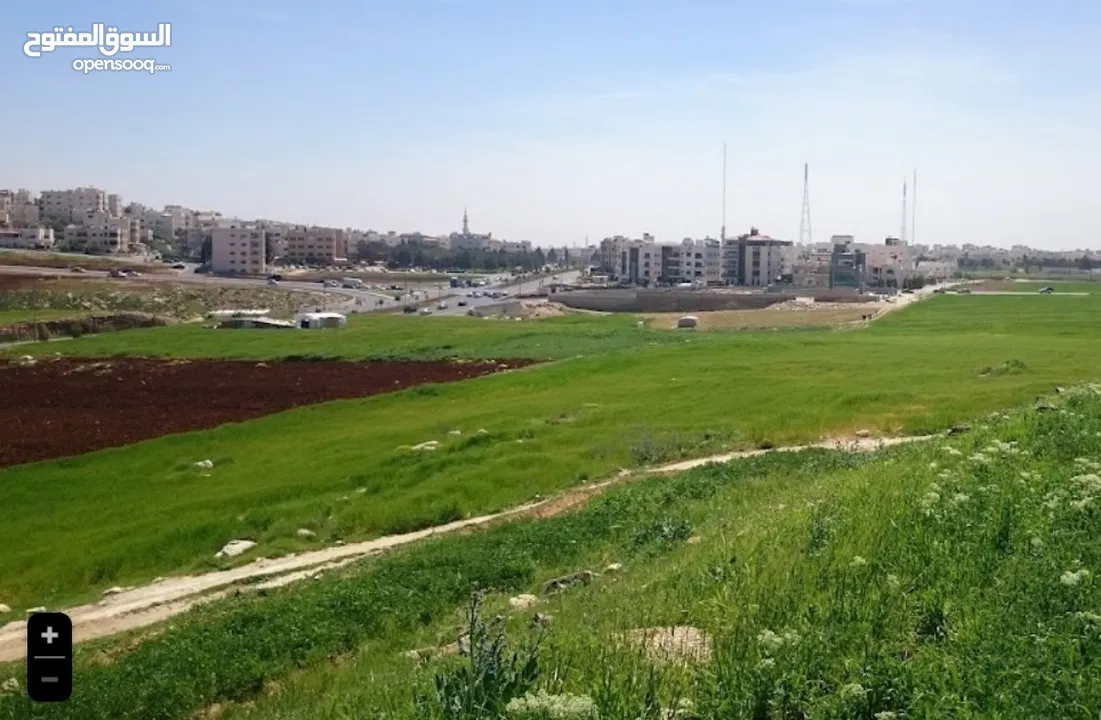 أرض للبيع على شارعين سكن خاص في عميش