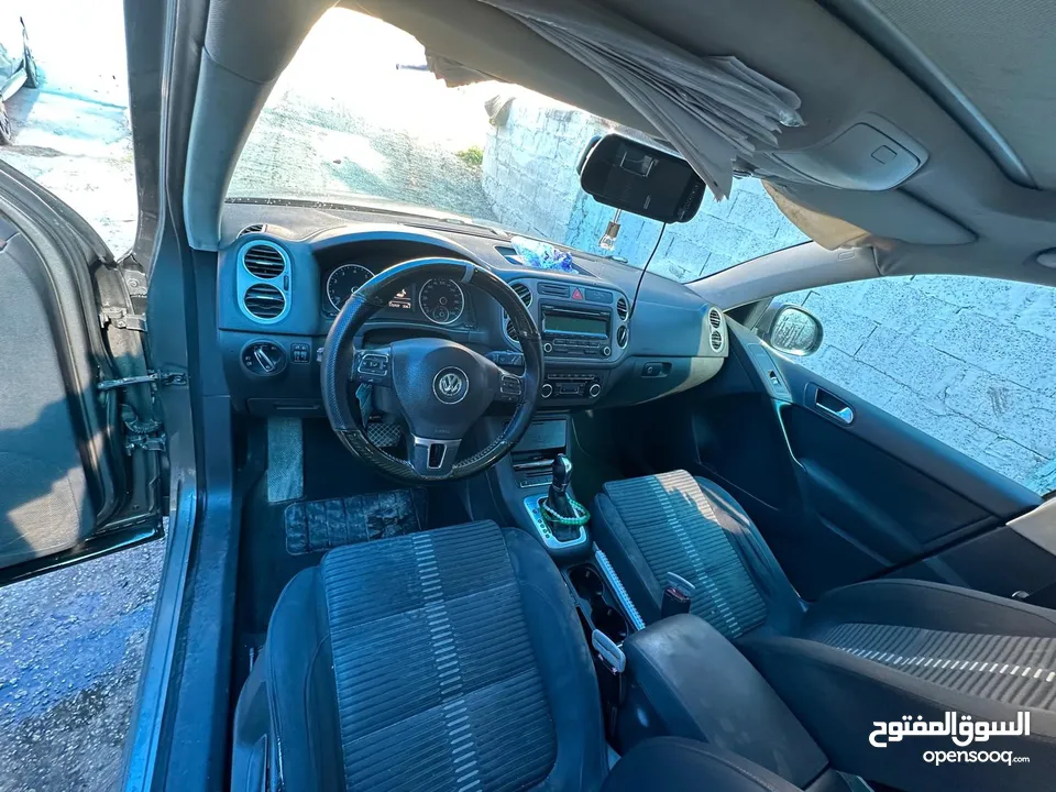 سيارة فلوكس فاجن تيجون