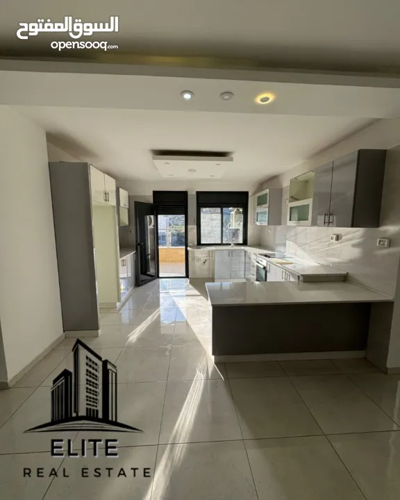 شقة جديدة غير مفروشة للايجار في شارع القدس