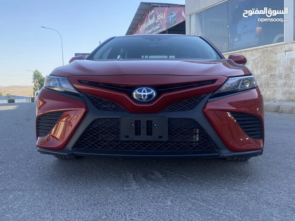 TOYOTA CAMRY SE 2019