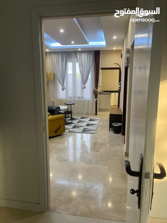 1bhk luxury flat in aziba for yearly rent(read description)