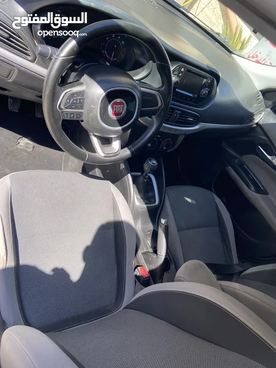 Fiat tipo 2017