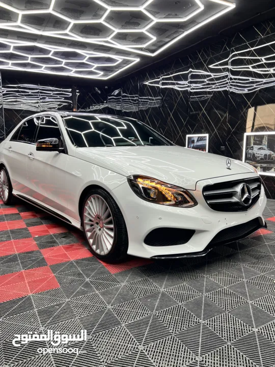 The All New Mercedes Benz  W212  E200