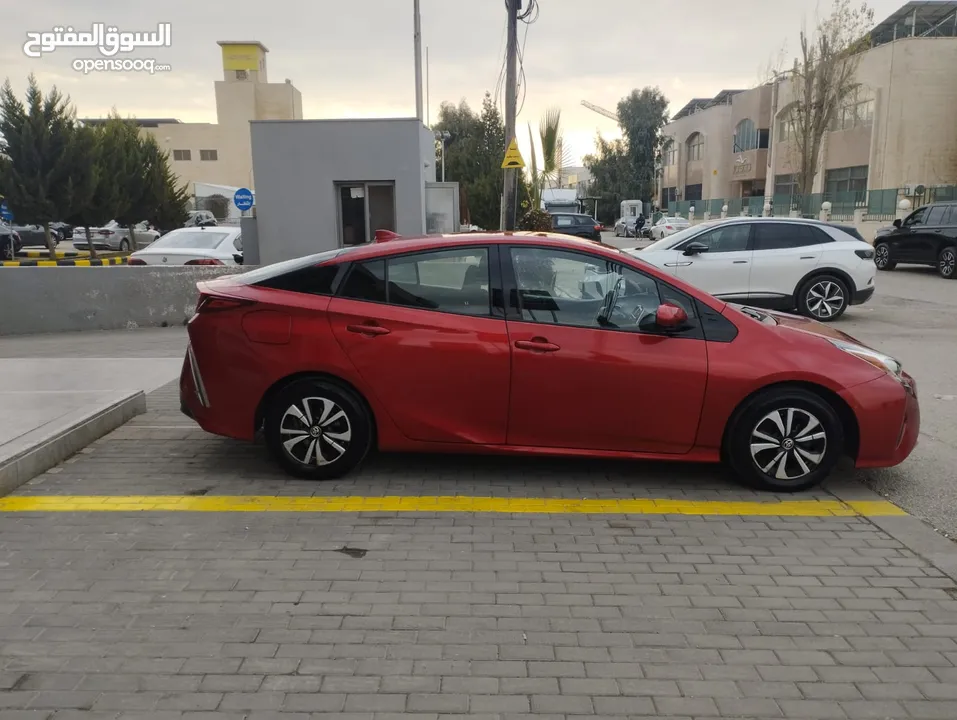 تويوتا بريوس برايم 2018 للبيع