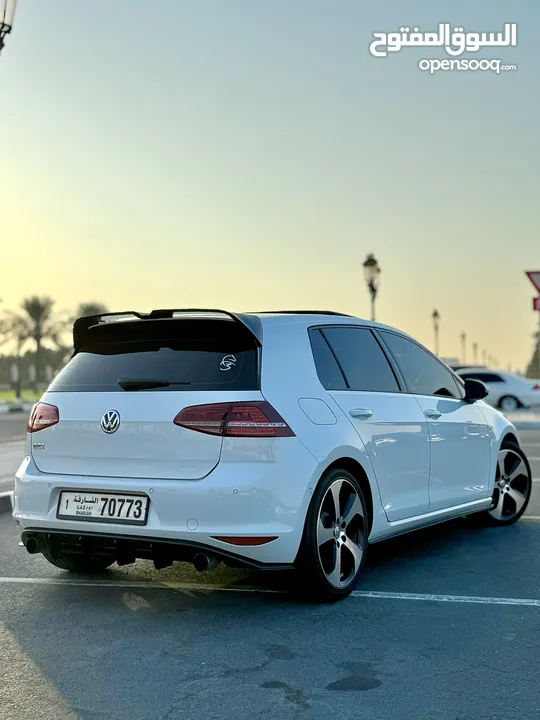 ‏ 2016 golf GTI gcc / 2.0 turbo   جولف جي تي اي تربو /  2016 خليجي