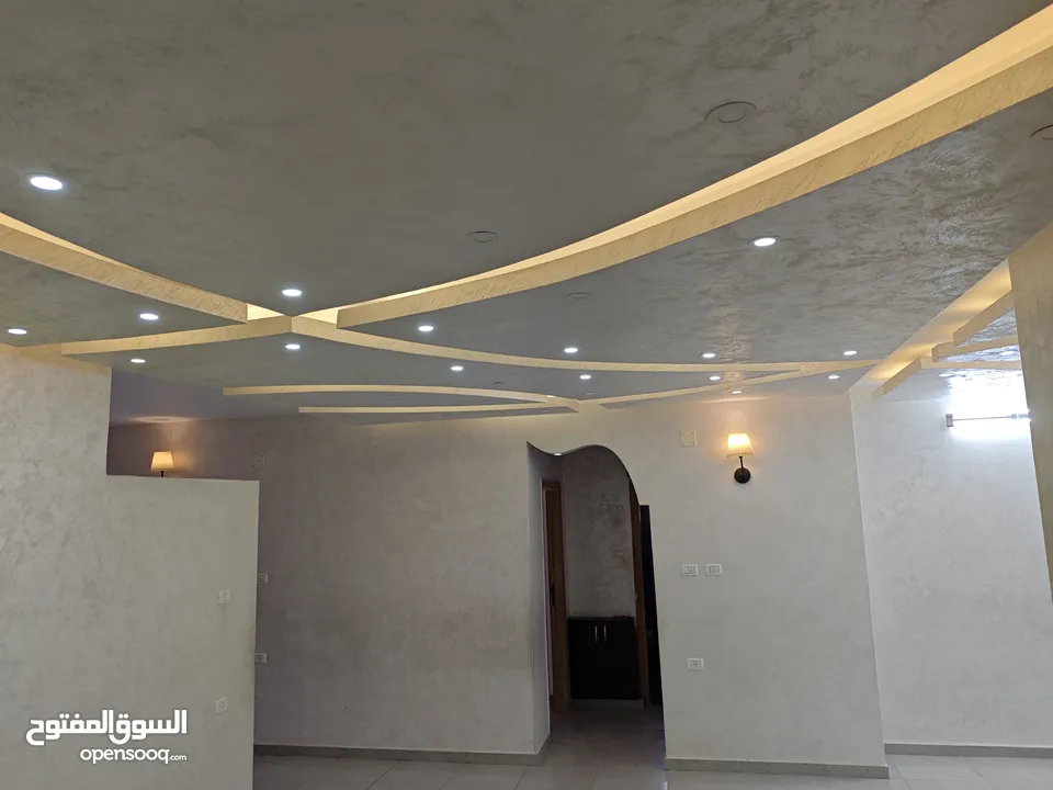 شقة 3 غرف نوم حمامين طابق ثاني تشطيب سوبر طابو جاهز للبيع