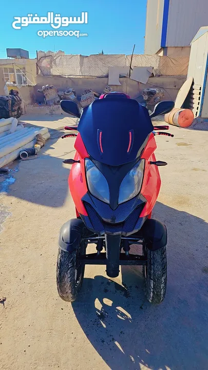 سكوتر 3 عجال للبيع المستعجل بداعي الطفر نظيف جدا معموله صيانه كامله كل قطعه وكاله كوشوك جديد مرخص