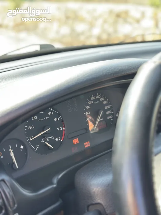 المميزة بيجو 406 محرك 2000 بنزين 5 غيار
