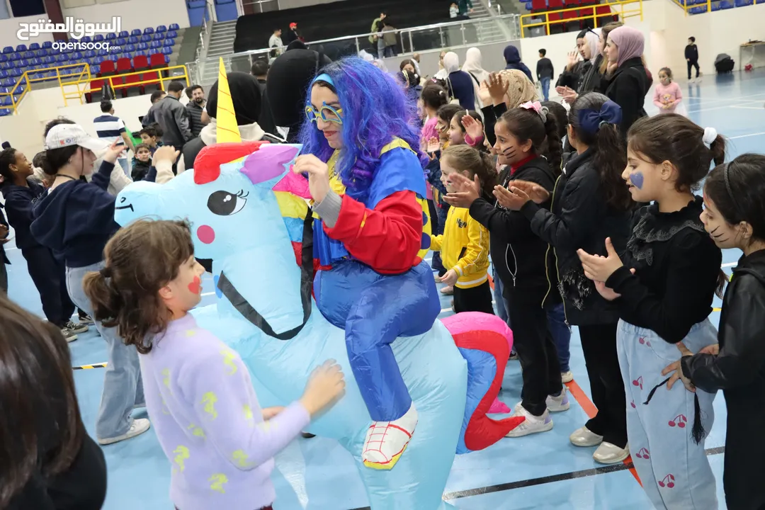 شخصية كرتونية يونيكورن _Unicorn لأعياد الميلاد وحفلات الأطفال