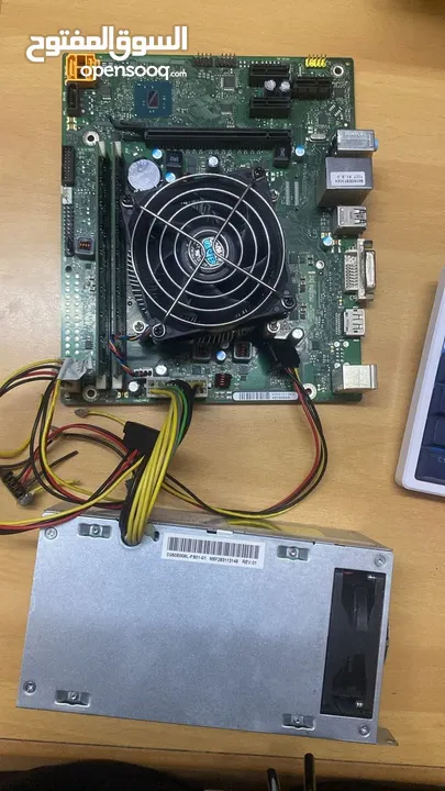 لوحه h110  I5-6500 Ram 8 ddr4 مع بور الها 250 واط مستعمله وكلشي فيها شغال فش فيها اي مشكله .