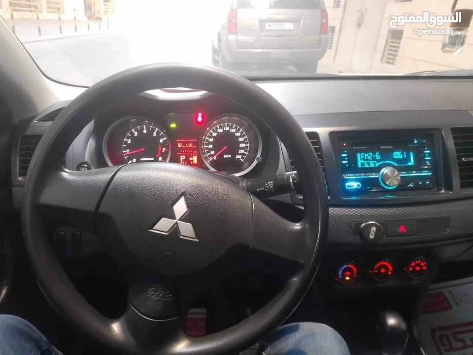 Mitsubishi lancer 2014