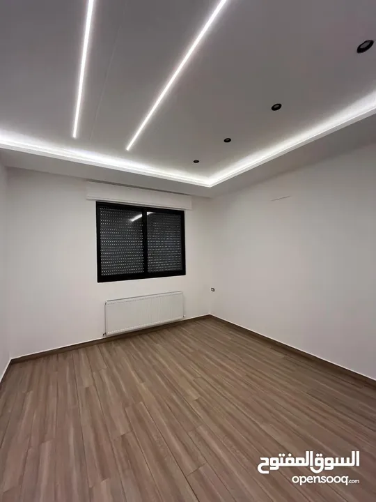 تشطيب فندقي في اجمل مناطق ضاحية النخيل سكن فلل