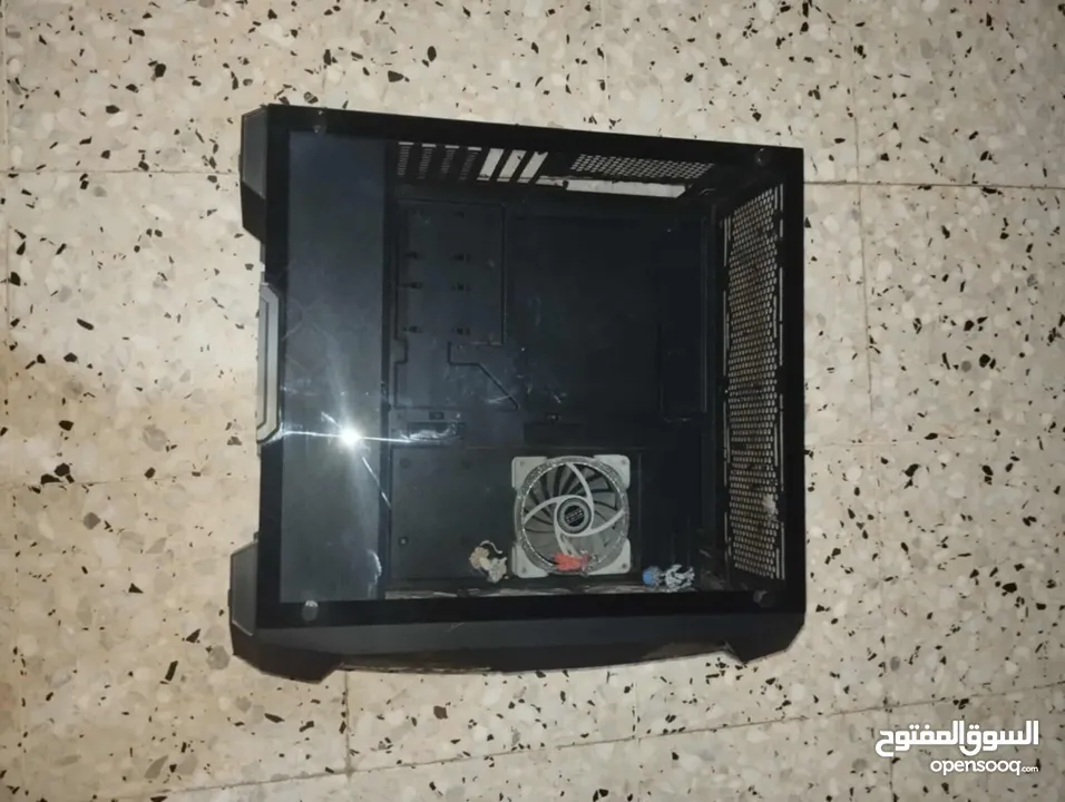 gaming pc (used) حلحول او الخليل