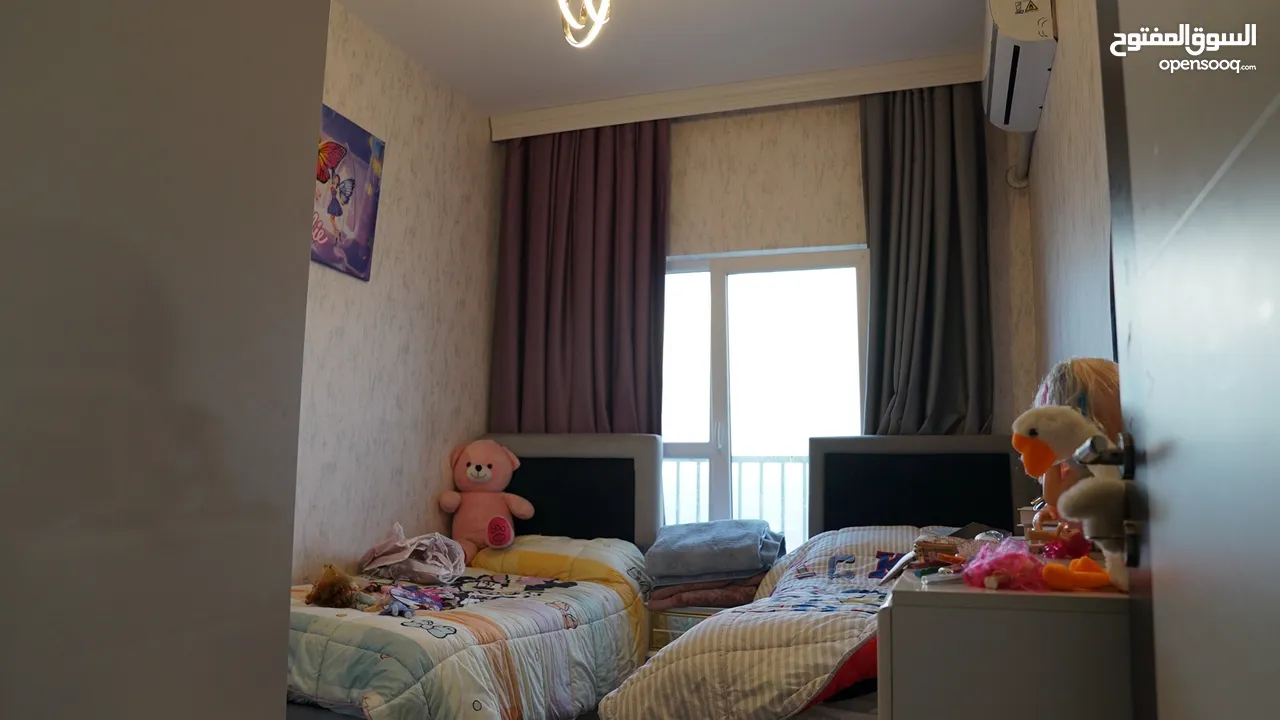 شقة فاخرة جداً مطلة على البحر والبحيرة في اسطنبول