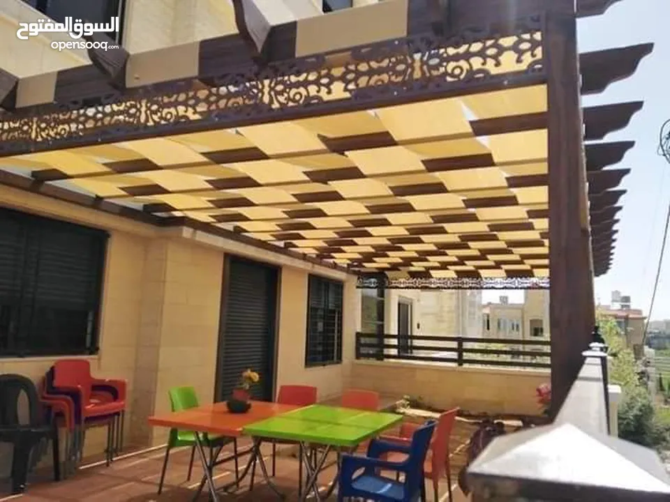 مظلات و اشرعة و برقولات