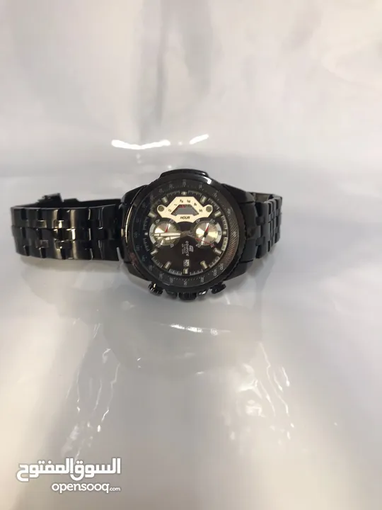 ساعة casio edifice جميع العقارب تتحرك لون أسود المقاس  44 أستعمل خفيف