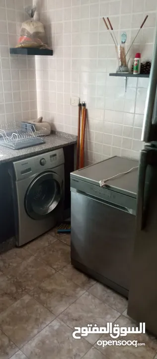 شقة مفروشة للايجار البيادر من المالك مباشرة