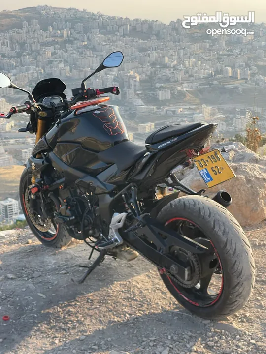 GSX750سوزوكي