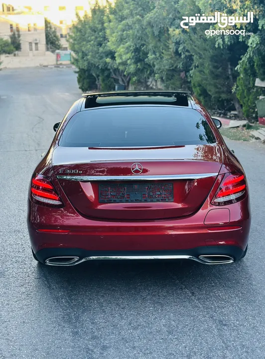 ‏Mercedes - Benz  E300