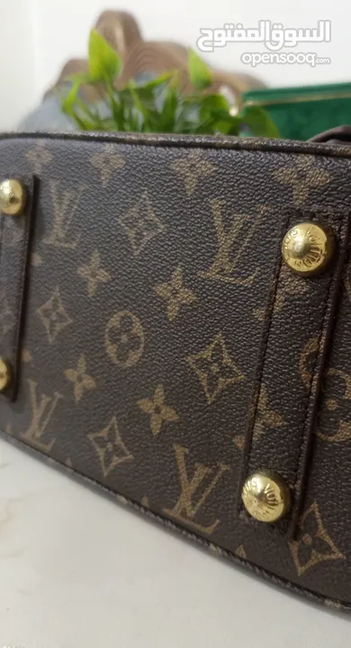 شنتات ستاتي ماركات عالميه مستعملة للبيع بسعر مغري وحرق ، نظارات شمسية للجنسين للنساء والرجال ماركات