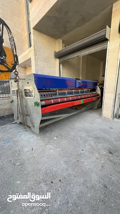 شركة ماستر كلين لخدمات تنضيف منازل ومحلات وشقق مكيت وسجاد كنب ومفروشات مشريع زجاجيه  بحدث المعدات