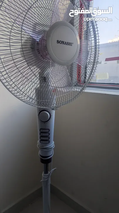 Sonashi table fan