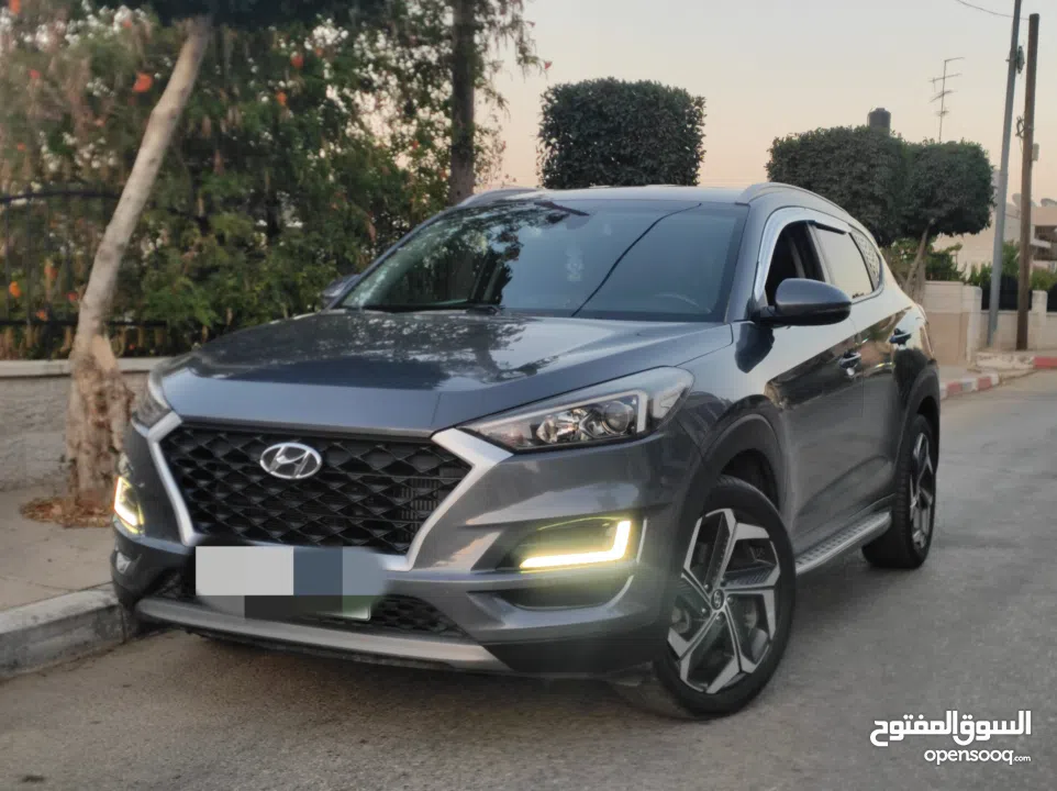 هونداي توسان فحص نخب ترخيص 19 وعداد أصلي 85000كم فقطططط