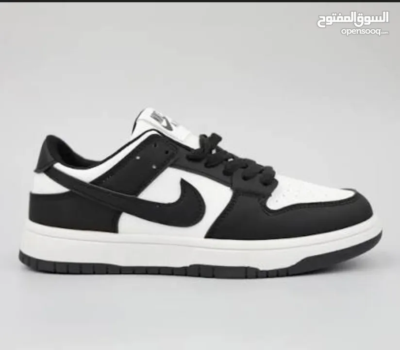 حذاء نايكي اسود بابيض جديد
