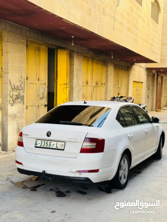 سكودا اوكتافيا موديل 2015 cc1،6