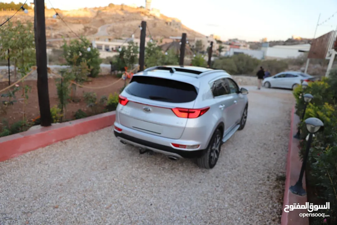 كيا سبورتج جتي لاين 2016فلل اضافات مع فتحة سقف بنوراما للبيع بسعر حررررق كاش نخب و ماتور 2000ديزل