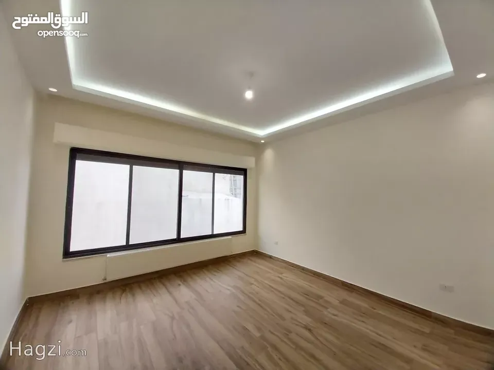 شقة طابق اول بمساحة 250 متر للبيع في الظهير  ( Property ID : 30873 )