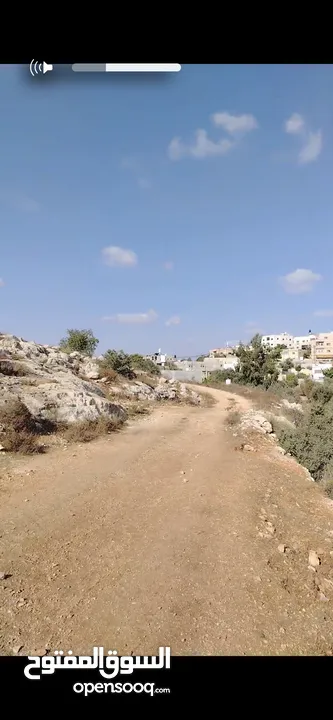 قطعة أرض مميزة بإطلالة خلابة في قرية عبوين – رام الله