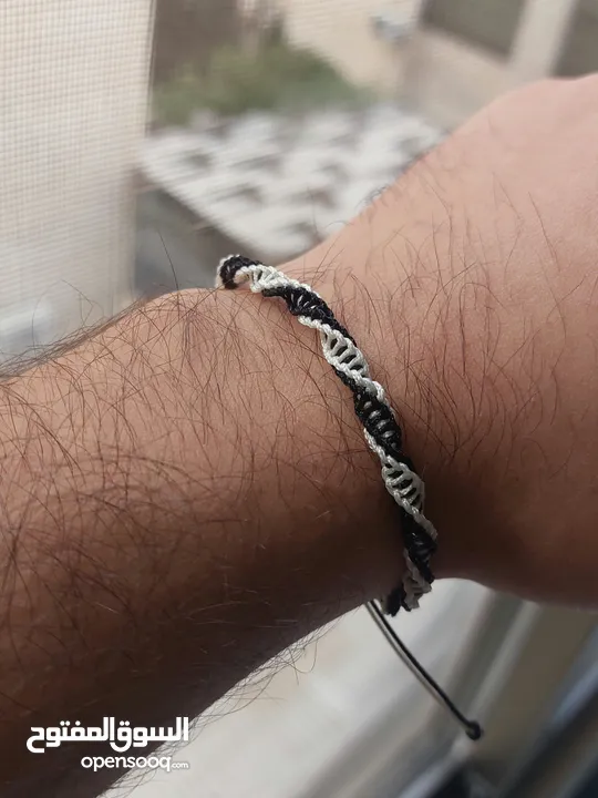 اساور خيوط شغل يدوي handmade ديزاينات مختلفة وحسب الطلب bracelets