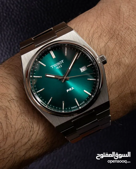 I want to buy Tissot PRX in Green color  أريد شراء Tissot PRX باللون الأخضر