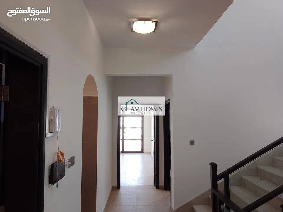 Glamorous 7 BR villa for sale in MQ Ref: 635J