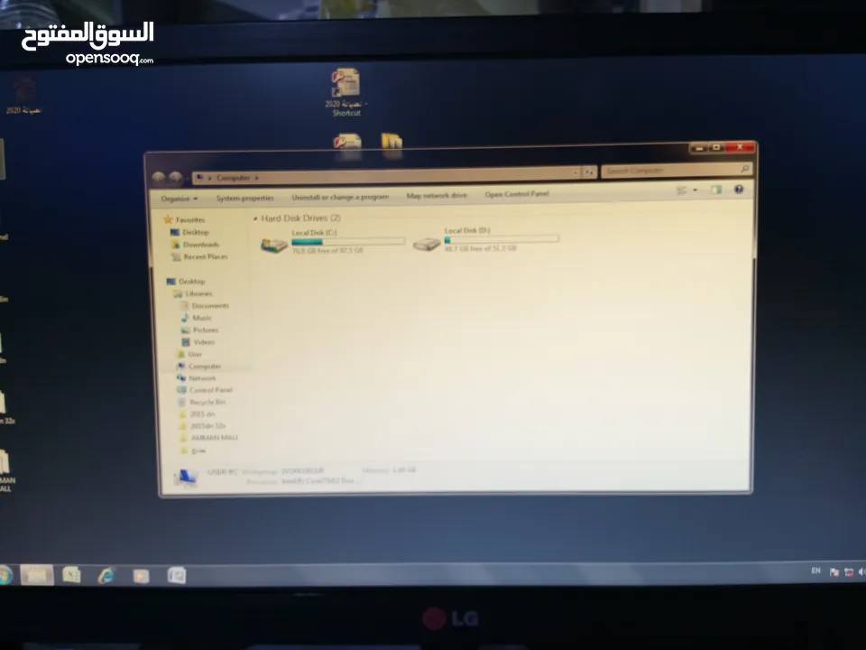 شاشة كمبيوترLG20انش مونيتورLEDمع نحولها الأصلي مدخلVGAبحاله ممتازه عالفحص شغاله100%