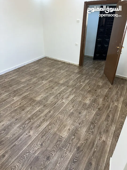 باركي جلد pvc فرنسي سماكه 3.5 ميل