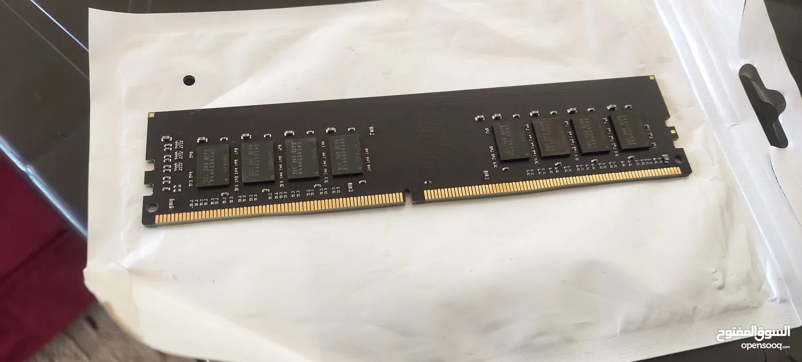 حبه رام 8 جيجا كمبيوتر وليس لابتوب 2400MHz DDR4