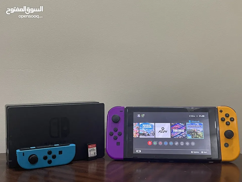 nintendo switch اصلي من امريكا مش معدل ب 250 قابل للتفاوض و معه العاب مميزة